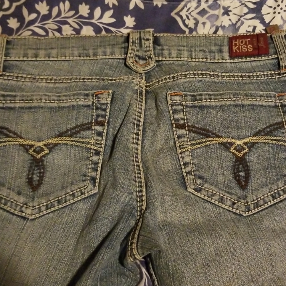 Hot kiss jeans